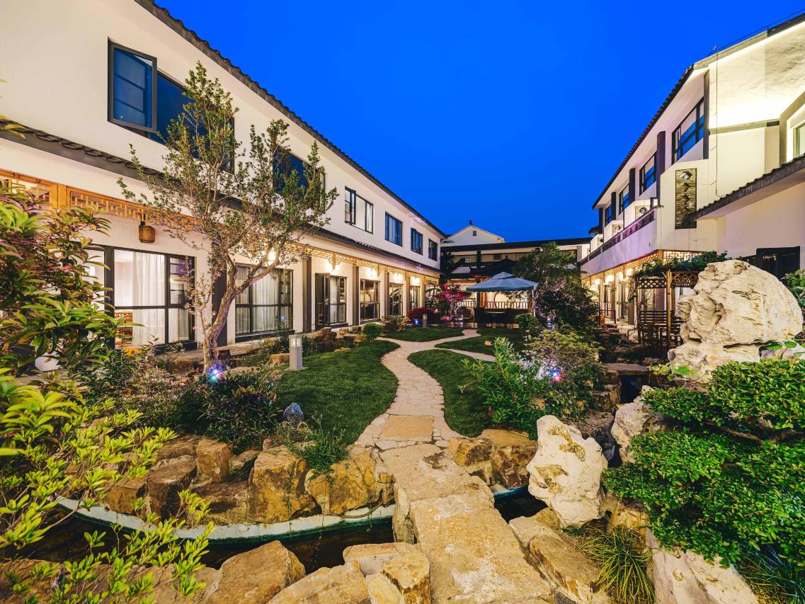 云和夜泊酒店(无锡灵山大佛拈花湾店)图片