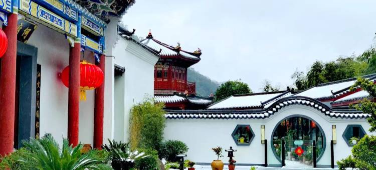 姑婆山三姐故事森林温泉旅修疗愈度假酒店图片