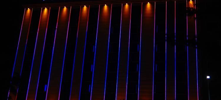 白玉兰酒店(英山汽车站店)图片