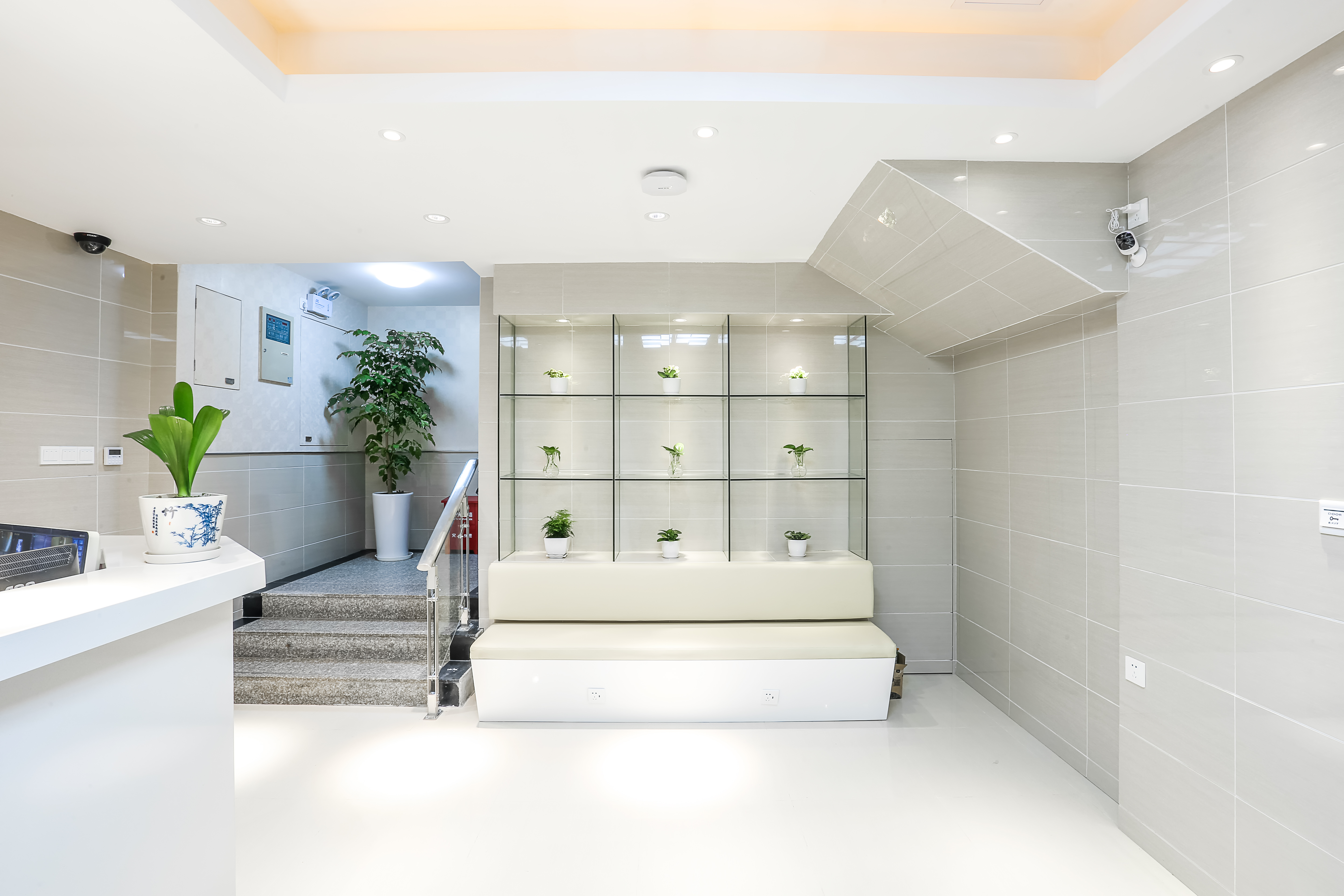 Zsmart Hotel (Shanghai West Nanjing Road Meilongzhen Plaza)Over view