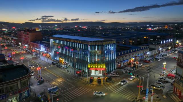 那曲波然仓富氧大酒店