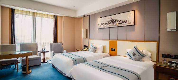 深圳凯雷斯顿酒店(红木古镇红花山地铁站店)图片