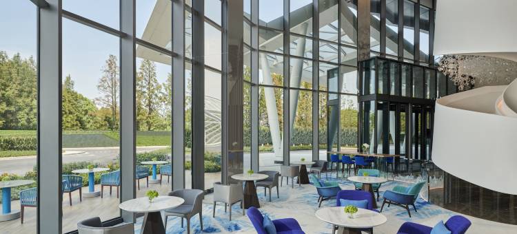 上海冰雪世界皇冠假日酒店图片