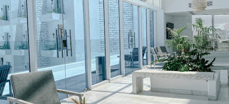 日出塔诺克度假村(Tanoak Hotel)图片