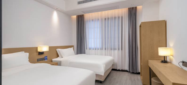 世丽美宿(广州中山大学附属第一医院东山口地铁站店)图片