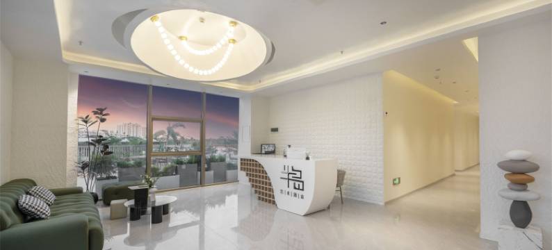 半岛艺术酒店(银滩北海国际客运港店)图片