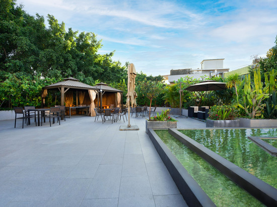 安可酒店(米易河滨公园店)