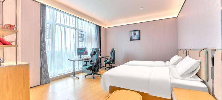 雷神电竞酒店公寓(天津奥体中心水上公园店)图片