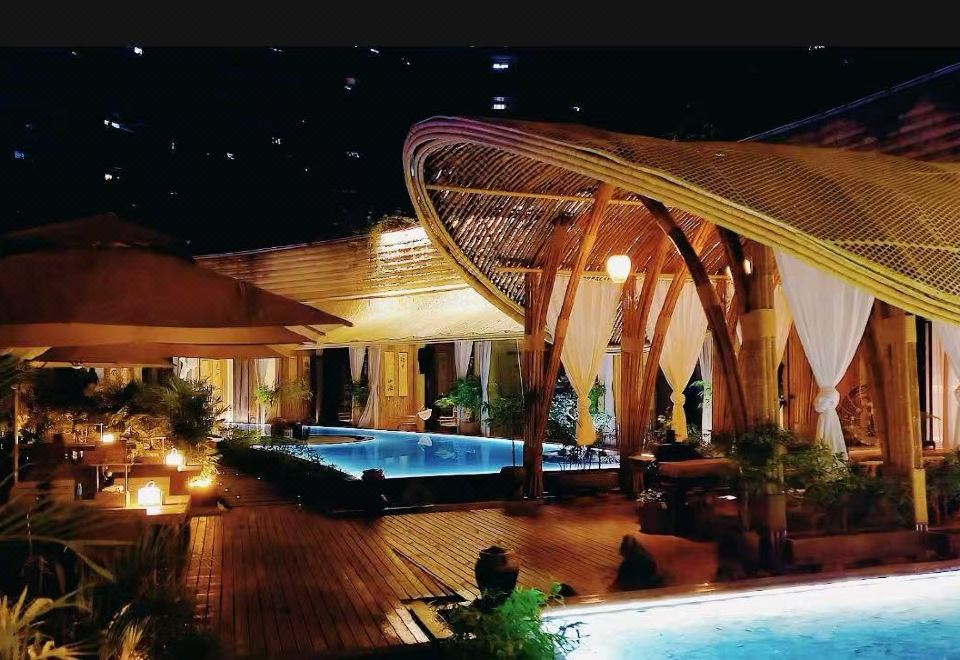 Hotel Overview
