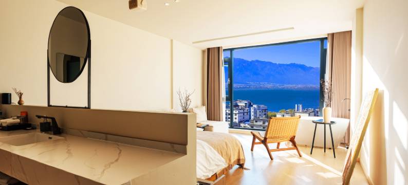DaLi云涛晓雾·景观泳池丨180°全海景Villa美宿(大理洱海店)图片