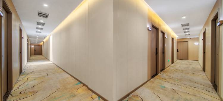 如家派柏云酒店(重庆解放碑洪崖洞店)图片