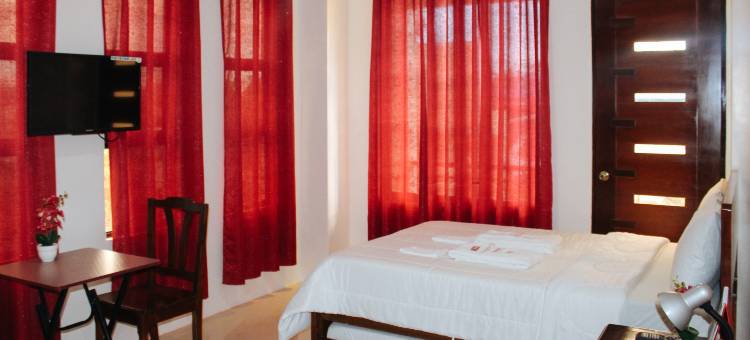 RedDoorz @ LS Suites Poblacion Culasi Antique图片