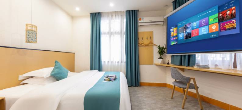 云居精选江景民宿(凤凰古城店)图片