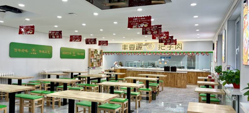 赤峰彤心宾馆(高铁站店)图片