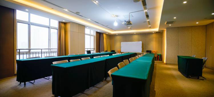 美娱·星峰电竞酒店(东莞东城万达店)图片