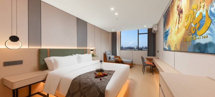 轻住·仰望臻品酒店(八一广场万寿宫店)图片