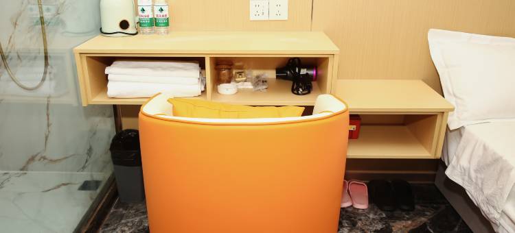 深圳鹏展商务宾馆(光雅园地铁站店)图片