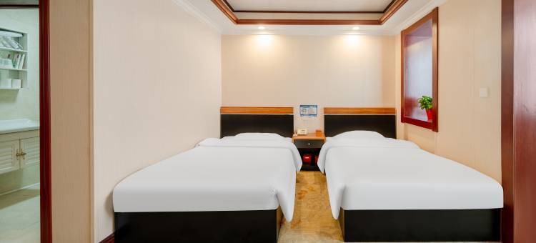 谷德酒店(万达广场乌鲁木齐天山国际机场店)图片