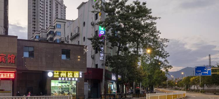 易佰酒店(福州火车站南广场店)图片