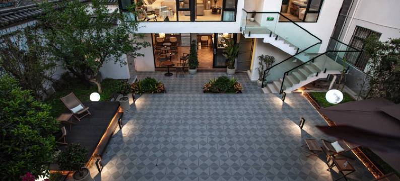 观夏·VILLARIDGE漫旅逸境·设计师度假新宿(大理古城广武路店)图片