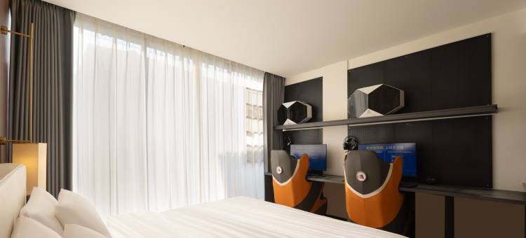 朋客电竞酒店(紫阳公园53how店)图片