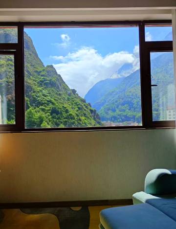 康定情歌广场格萨尔酒店图片