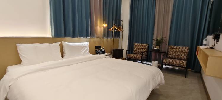 荷塘月色民宿(翁源湖心坝店)图片