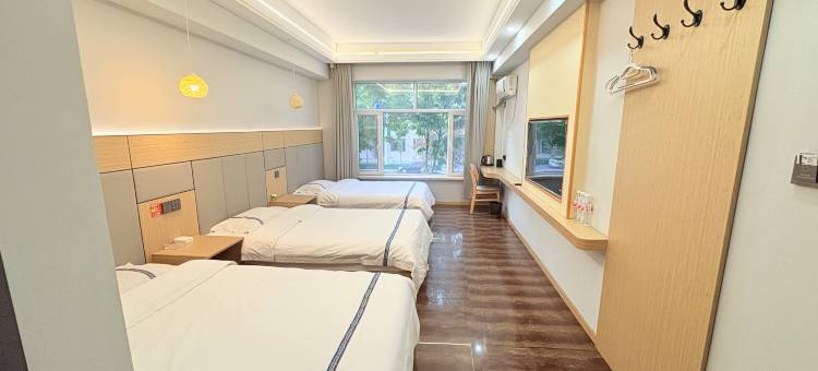 长岭万庭快捷宾馆图片