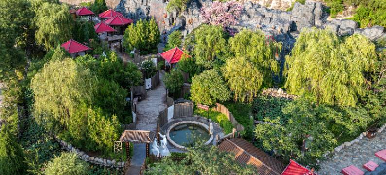 霖多温泉酒店(梁家寨店)图片