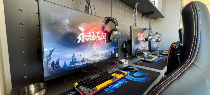 尖峰·悦电竞酒店(邯郸智汇谷天鸿广场店)图片