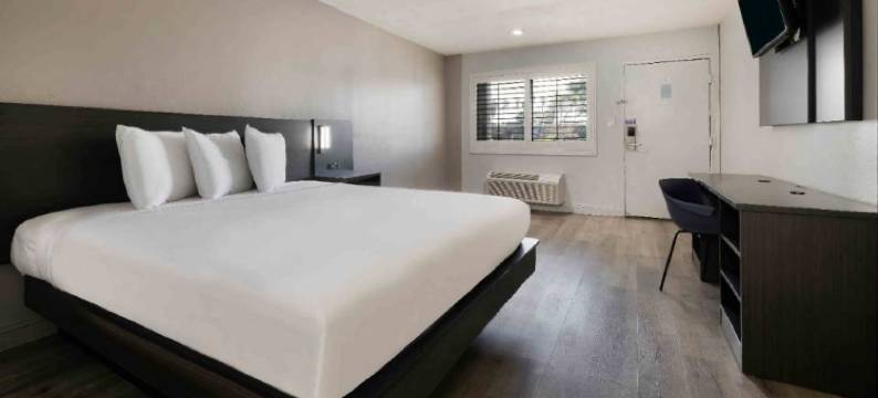 6号汽车旅馆-阿特西亚，加利福尼亚(Motel 6 Artesia, CA)图片