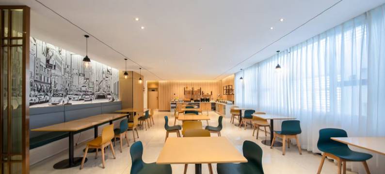 城市云途酒店(梅州市区万达广场店)图片