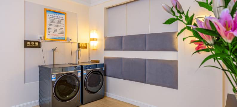 官宏大酒店(昆明火车站双桥夜市店)图片