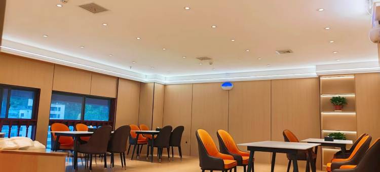 丽豪智慧酒店(山阳县人民广场店)图片