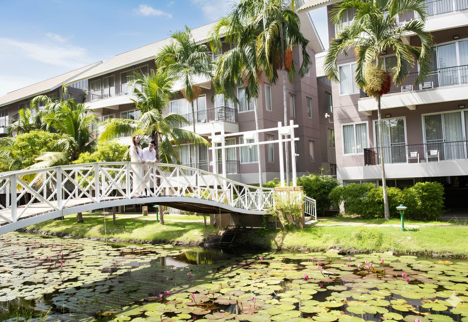 The Leela Resort & Spa Pattaya Over view