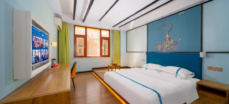 云之尚酒店(盈江盈湖公园汽车客运站店)图片