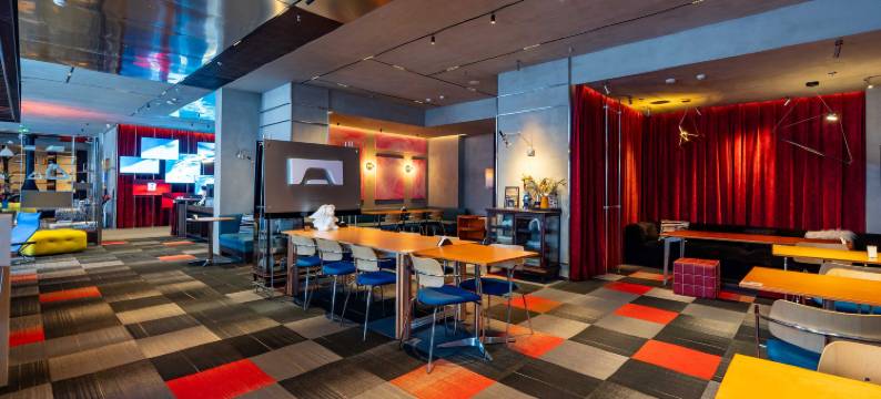 一川月白酒店图片