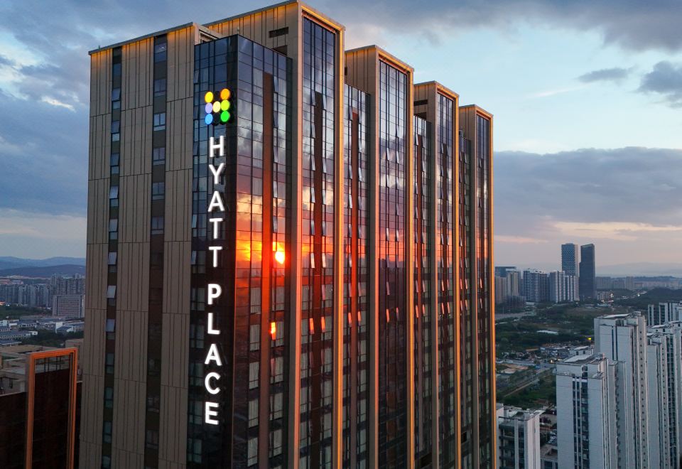 HYATT PLACE KUNMING SOUTH RAILWAY STATION over view