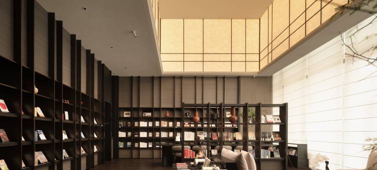 唐山站新华西道亚朵酒店图片