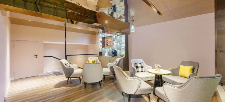 如家精选酒店(新疆古生态园汗血马基地小西沟地铁站店)图片