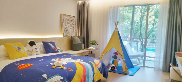 乐善影院酒店(宜宾高铁站店)图片