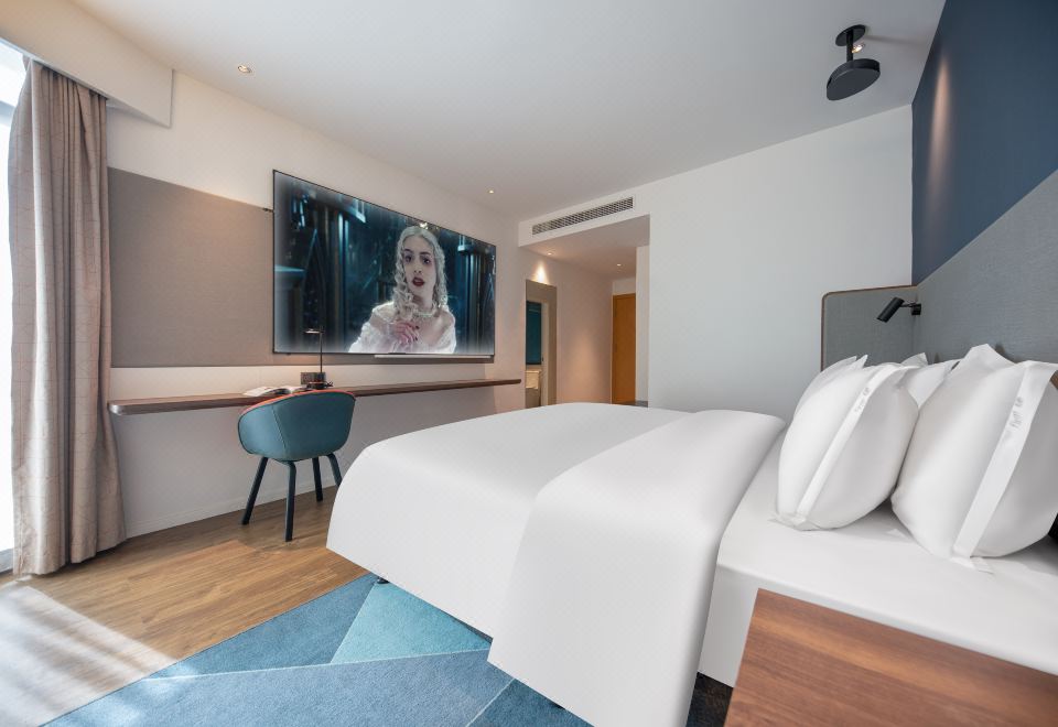  Hotel Overview