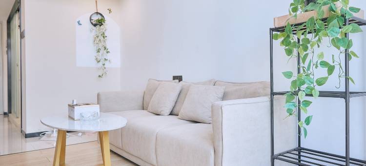 仟禧海景Loft公寓(龙光世纪商务中心高铁站店)图片