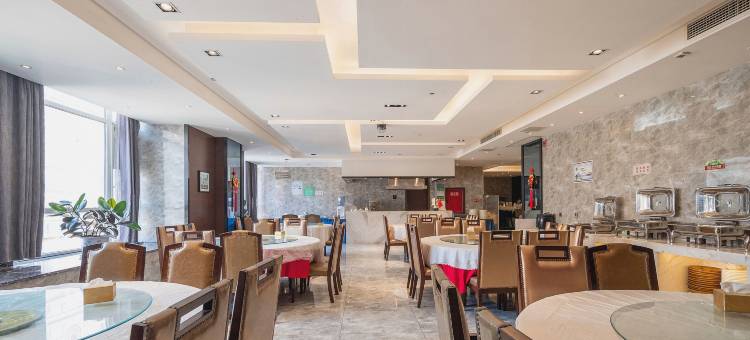 巴中利诗顿酒店(城市广场巴河廊桥店)图片