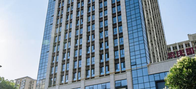 澜溪铂悦酒店(三门峡南站店)图片