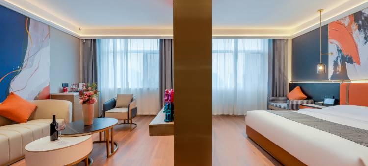 东海逸云精选酒店(祁县城市休闲美食街店)图片