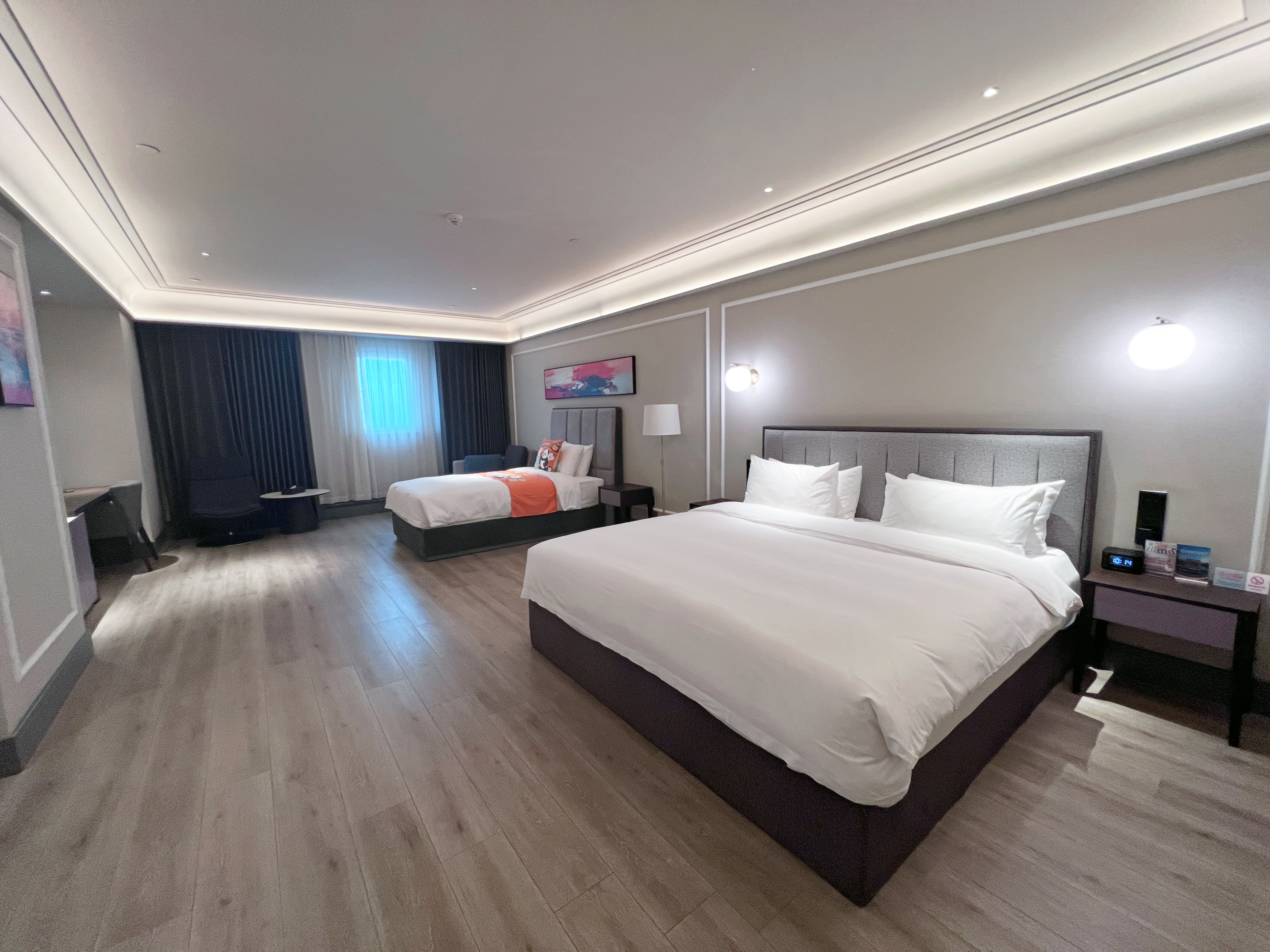 Mercure Xi'an Qujiang Hotel Over view