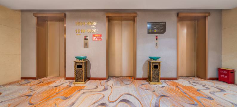 布宫one.高空酒店图片