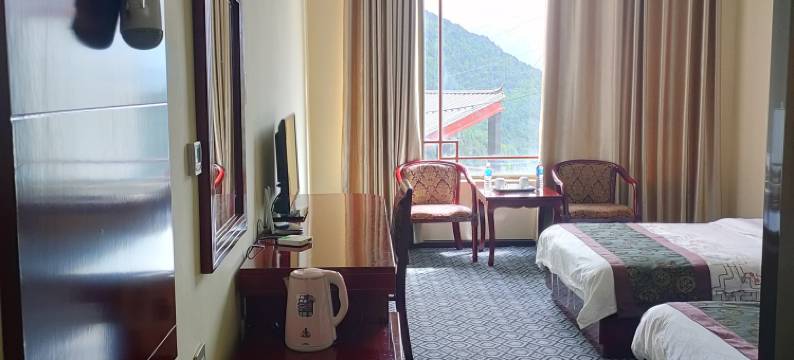 德钦飞来寺雪域顺缘酒店图片