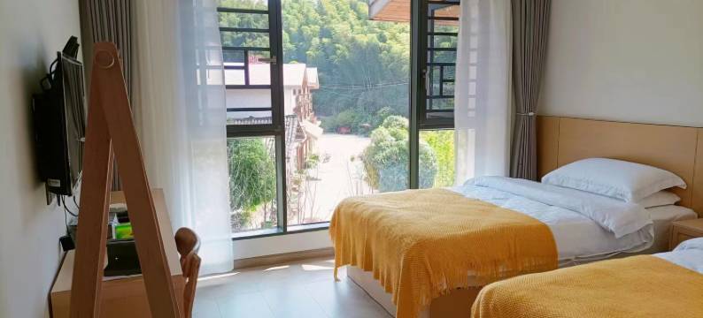 巴蜀人家民宿(蜀南竹海景区店)图片